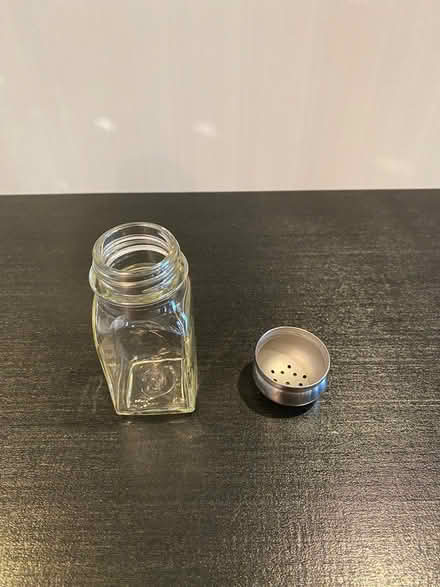 Photo of free Single Salt/Pepper Shaker (YO12 Scarborough) #3