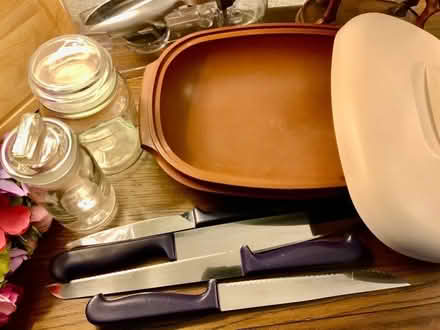 Photo of free Household/Kitchen accessories (Kendal LA9) #2