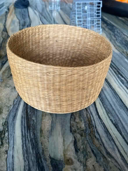 Photo of free Small basket (Clerkenwell, EC1R) #1