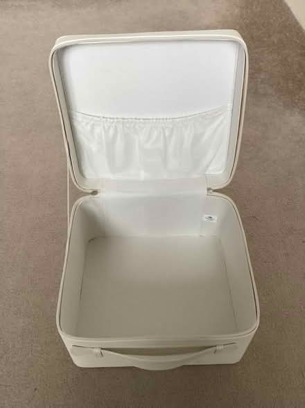Photo of free Vanity-style case (Balerno EH14) #2