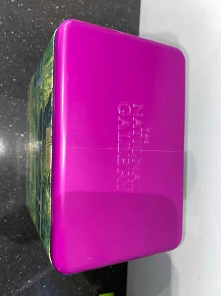 Photo of free Biscuit tin (Hook KT9) #4