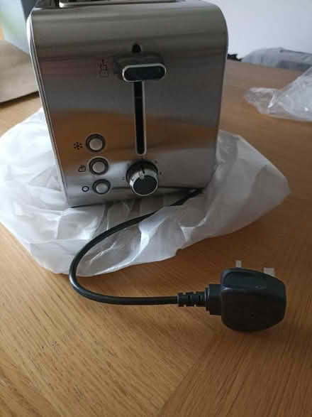Photo of free Toaster (Thatcham RG18) #2