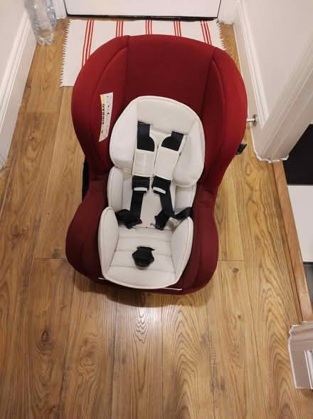 Photo of free Baby car seat (Bough Beech TN8) #2