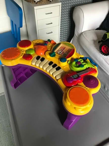 Photo of free Kids piano toy (Surbiton KT6) #1