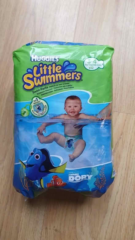 Photo of free Huggies Little Swimmers - size 3-4 (Woking GU21) #2