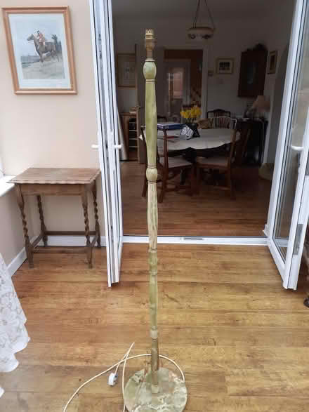 Photo of free Standard lamp - needs re-wiring (Dean Row SK9) #3