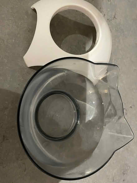 Photo of free Plastic cat shape food dish (Pontefract WF8 area) #3