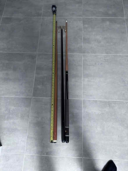 Photo of free 2 x 4ft Pool Cues and Spider (Cramlington NE23) #1
