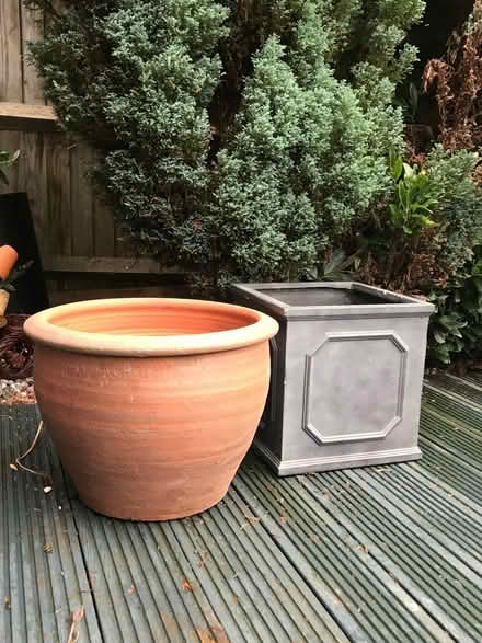Photo of free Big garden pots (Surbiton KT6) #1