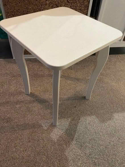 Photo of free Seat/table (Hertfordshire HP4) #1