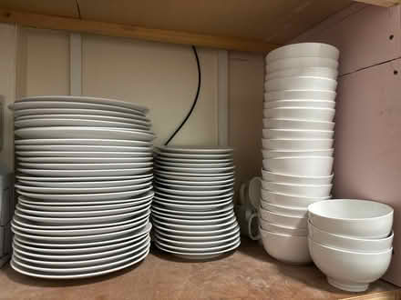Photo of free IKEA plates and bowls (L8) #1