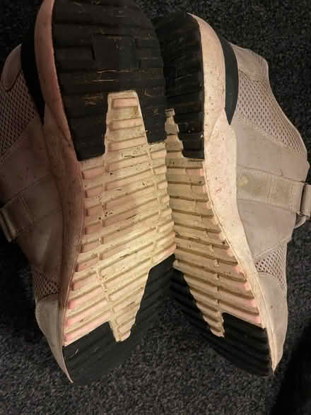 Photo of free Size 9 pumps, (used) (Pontefract WF8 area) #2