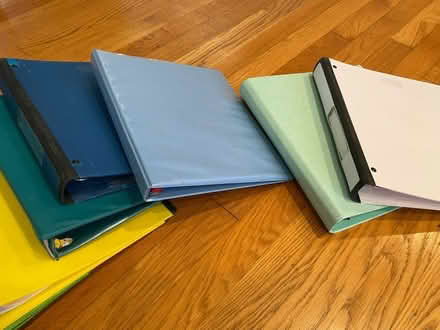 Photo of free 3 ring binders (Zip 22306 Alexandria) #3