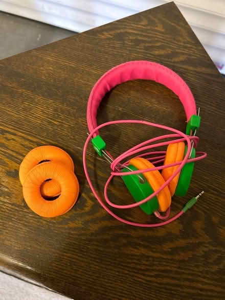 Photo of free Headphones (Orpington BR5) #1