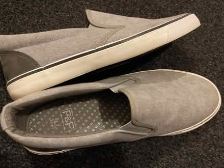 Photo of free Size 9 pumps (used) (Pontefract WF8 area) #2