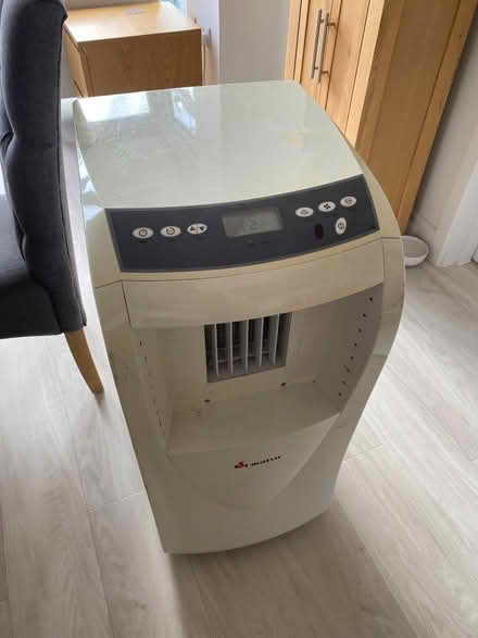 Photo of free Portable air conditioner (Southmoor OX13) #1