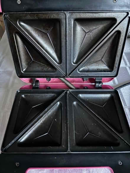 Photo of free Toastie maker (Ravenscourt Park W6) #2