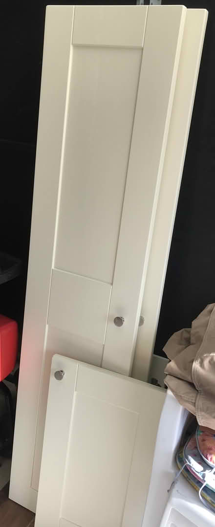 Photo of free 4 interior cupboard doors (Ravenshead NG15) #2