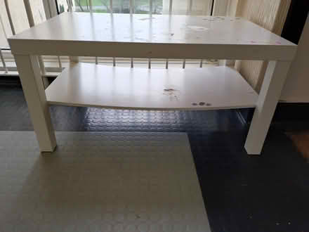 Photo of free White craft table (CR0) #3