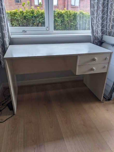 Photo of free Work desk (St Albans AL3) #1