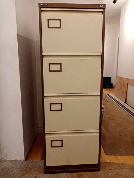 Photo of free 4 drawer filing cabinet (North Newton TA7) #2