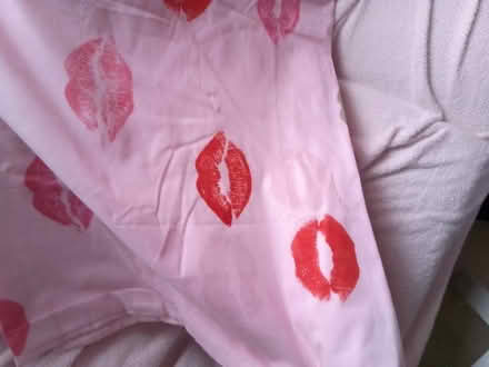 Photo of free King Size Duvet Cover (Newtown CH1) #2
