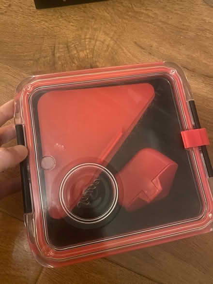 Photo of free Bento style lunch box (BN2 hanover) #2