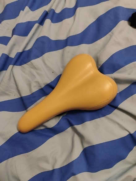 Photo of free Bike seat (NW2) #1