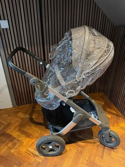 Photo of free Stokke Trailz Stroller / Pushchair (CT5) #4