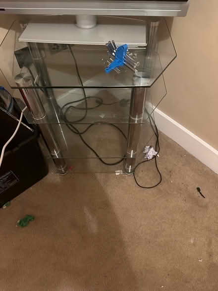 Photo of free Double bed without mattress&tv stnd (DA5 bexley) #2