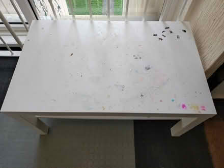 Photo of free White craft table (CR0) #4