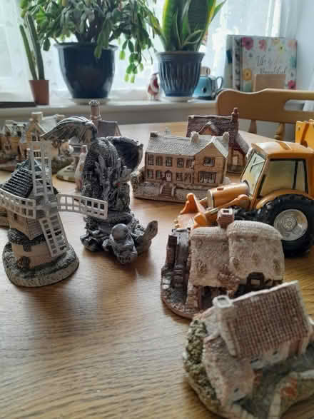 Photo of free Collection of ornaments (Seamer, YO12) #3