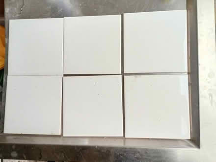 Photo of free White wall tiles (Hereford HR1) #1