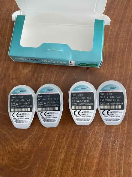 Photo of free 4 x contact lenses (Bournehall, Bushey, WD23 3) #2