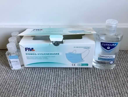 Photo of free Face masks and hand sanitizer (Wimbledon SW19) #1