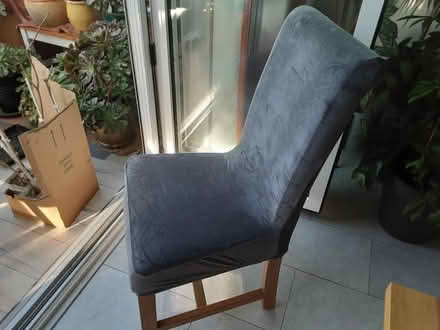 Photo of free Dining room chairs (CT10) #3