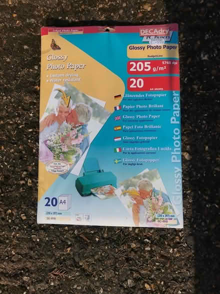 Photo of free A4 sheets glossy photo style paper (Chalfont St Giles) #1