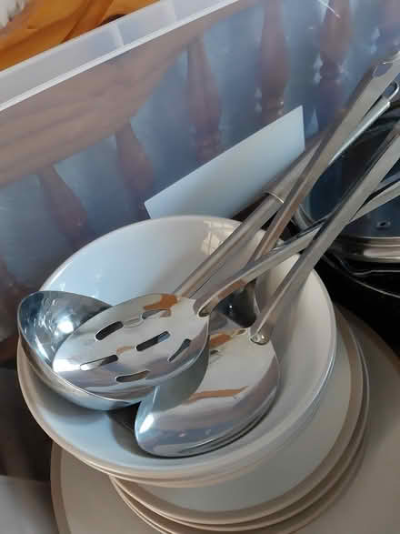 Photo of free Various kitchen stuff (Rothley) #3
