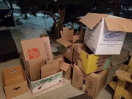 Photo of free Boxes - various sizes (Streetsville l5m1g7) #1