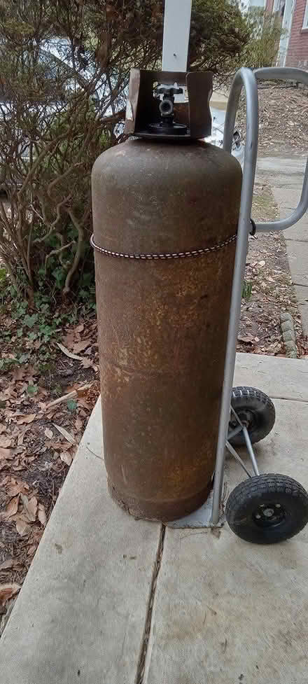 Photo of free Scrapers - Large Propane Tank (springfield, pa 19064) #1
