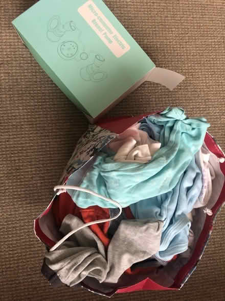 Photo of free Baby clothes and breast pump (Tooting) #2