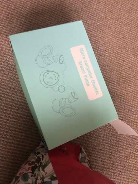 Photo of free Baby clothes and breast pump (Tooting) #1