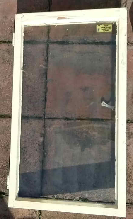 Photo of free Single glazed wooden window frame (Craigmount EH12) #1