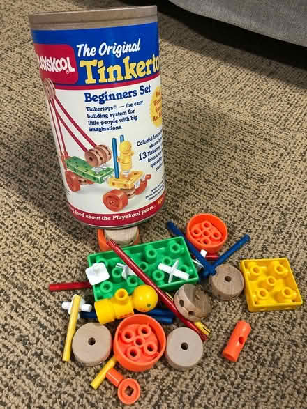 Photo of free beginner tinker toys (Westmont near Cass & Ogden) #1