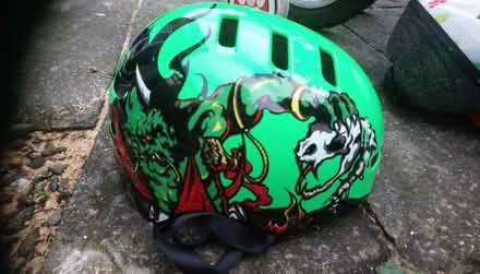 Photo of free Kids helmet (Kendal LA9) #1