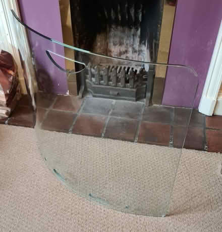 Photo of free Glass Fireguard (Tunbridge Wells N. TN4) #1