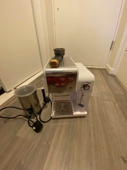 Photo of free Coffee machine (BR1) #2