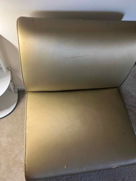 Photo of free sofa chair (N Armistead St) #1