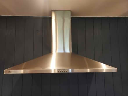 Photo of free ElectrIQ 90cm wide extractor hood - stainless steel (Brenchley TN12) #1