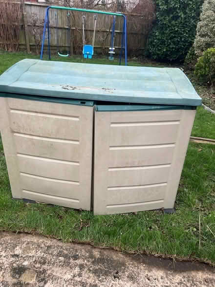 Photo of free Storage (Epsom, KT19) #2